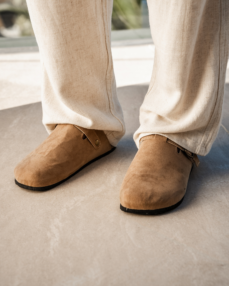 Marcivo Suede Clogs
