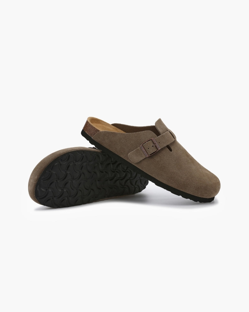 Marcivo Suede Clogs
