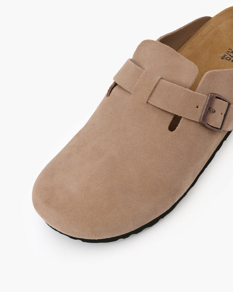 Marcivo Suede Clogs