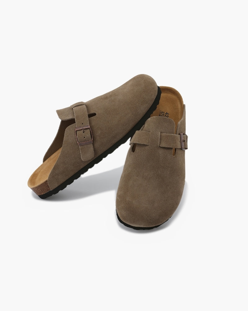 Marcivo Suede Clogs