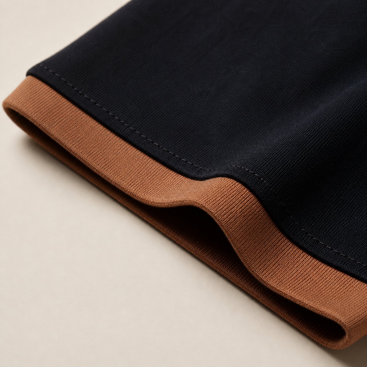  Black The Como Polo Sleeve Close-Up