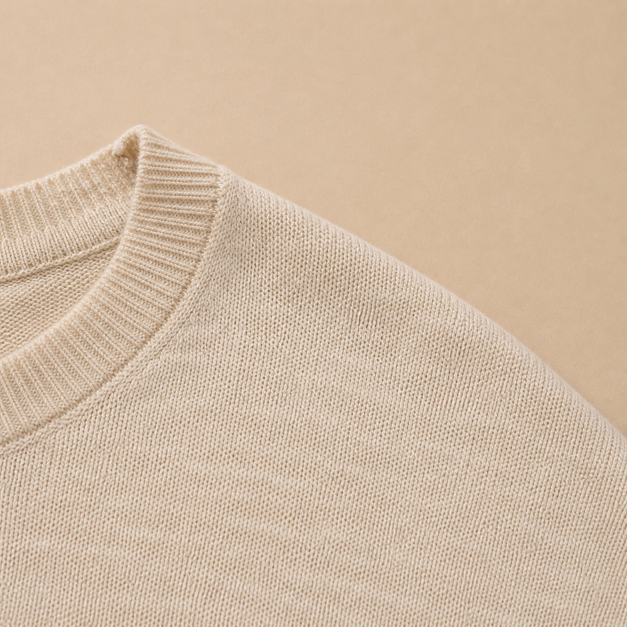 Linen Cotton Essential Crewneck – Fabric Texture Close-up